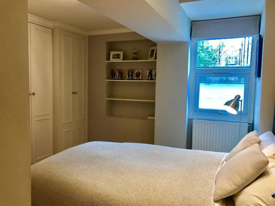 Stunning 2 Bed/2Bath Flat In Heart Of Kensington Apartment Londra Exterior foto