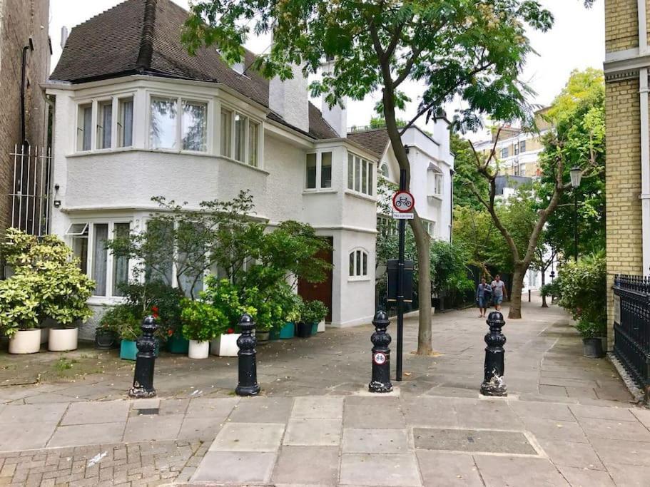 Stunning 2 Bed/2Bath Flat In Heart Of Kensington Apartment Londra Exterior foto