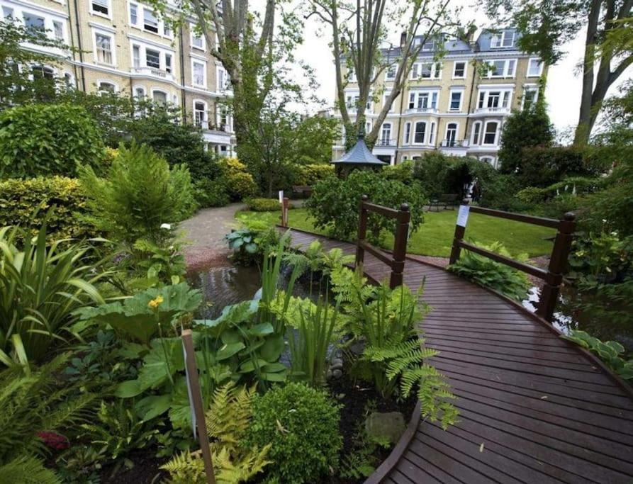 Stunning 2 Bed/2Bath Flat In Heart Of Kensington Apartment Londra Exterior foto
